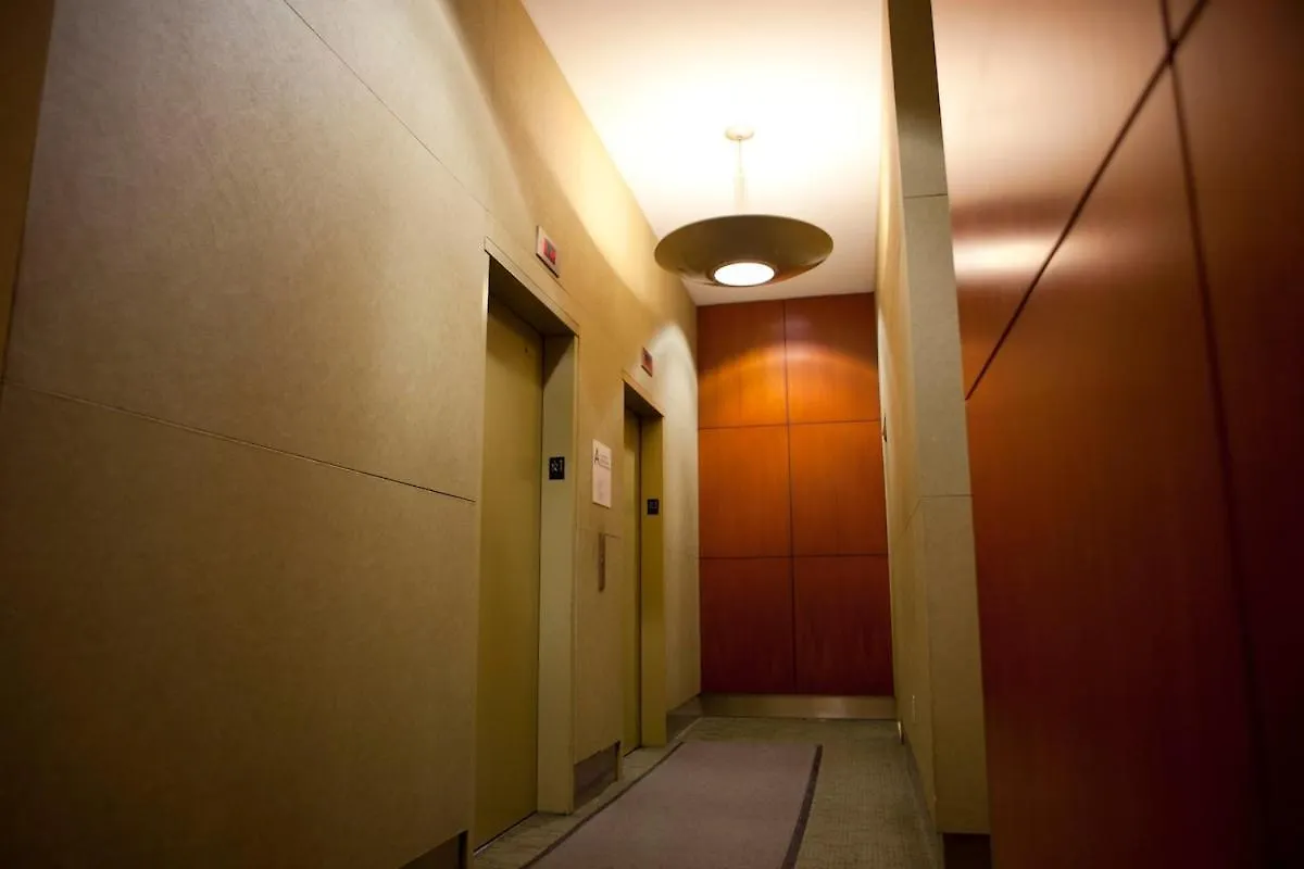 公寓 纽约Doorman! High Floor! Views! Elevator! Free Gym!公寓 美国